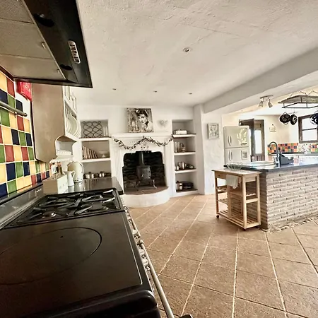 Cortijo Cuscurro * Ríogordo