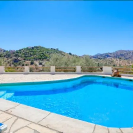 Cortijo Cuscurro Villa *